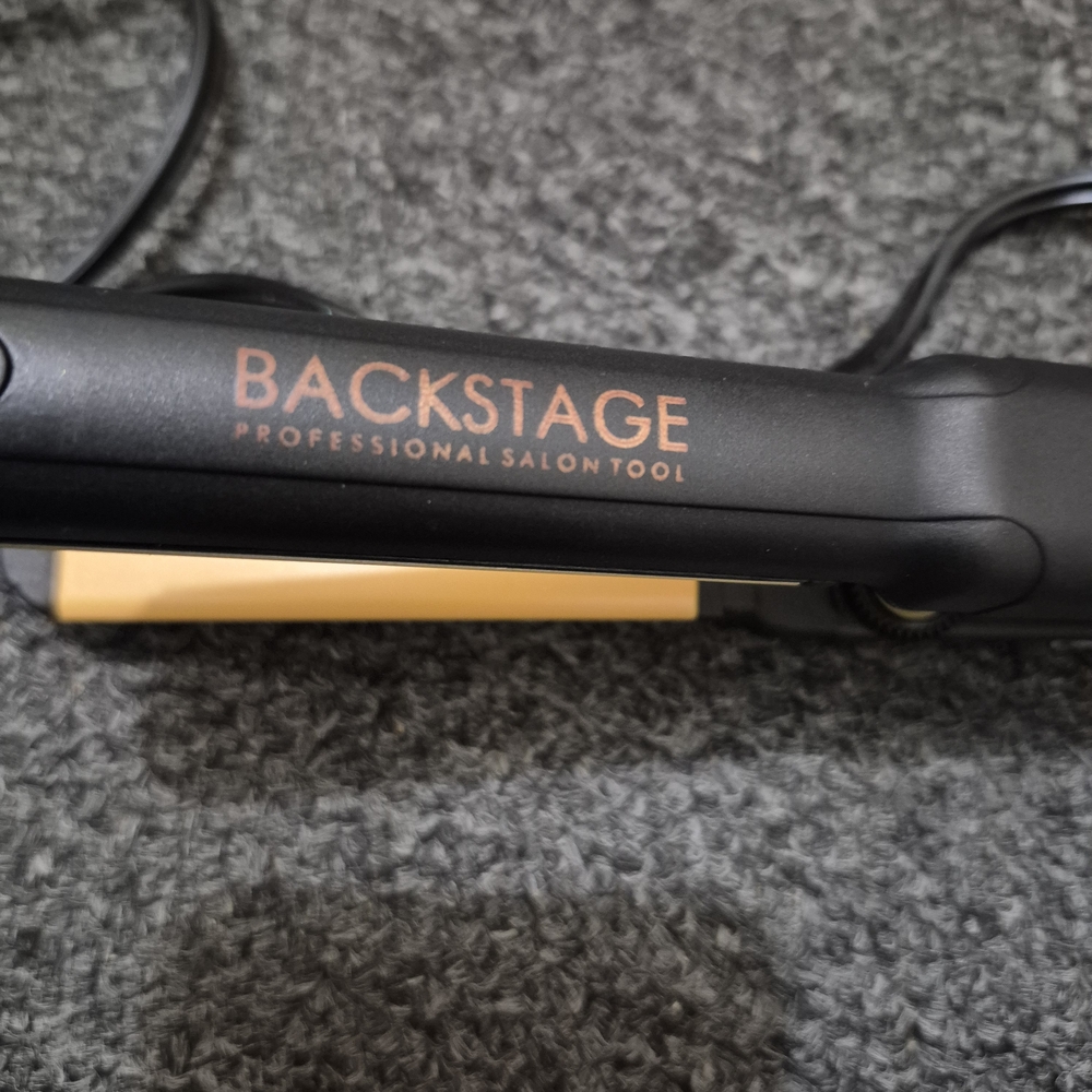 Backstage Black and Gold Hair Straightener